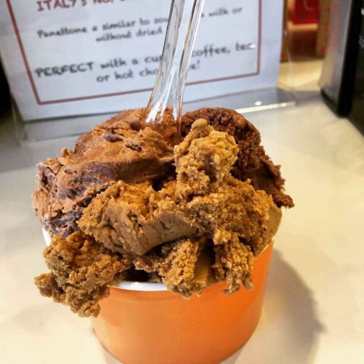 Gelato al gusto bacio