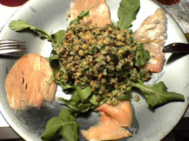 insalata di lenticchie al salmone