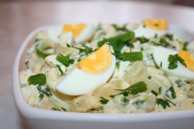 insalata di patate con maionese