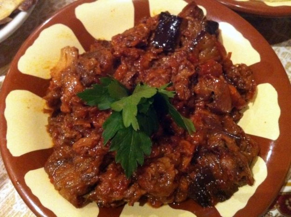 Insalata speziata di melanzane