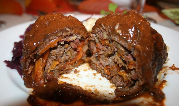 involtini con sugo ai funghi per natale