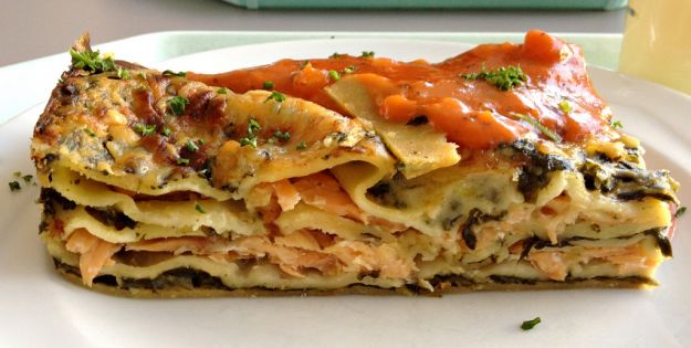 Lasagna di asparagi e salmone