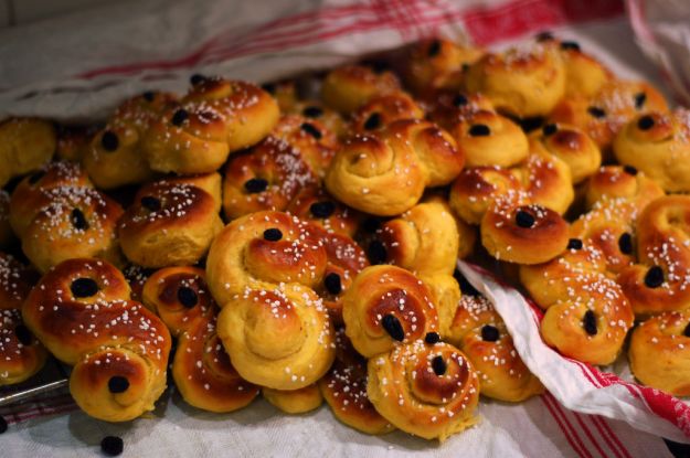 Dolci di Santa Lucia o lussekatter