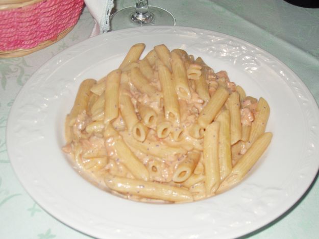 pasta al salmone e gamberi