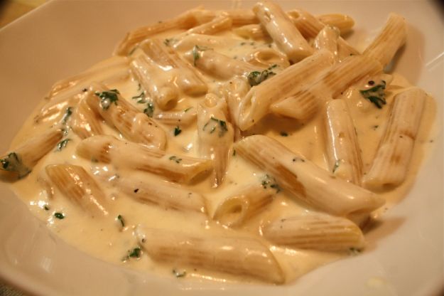 pasta con pere e gorgonzola