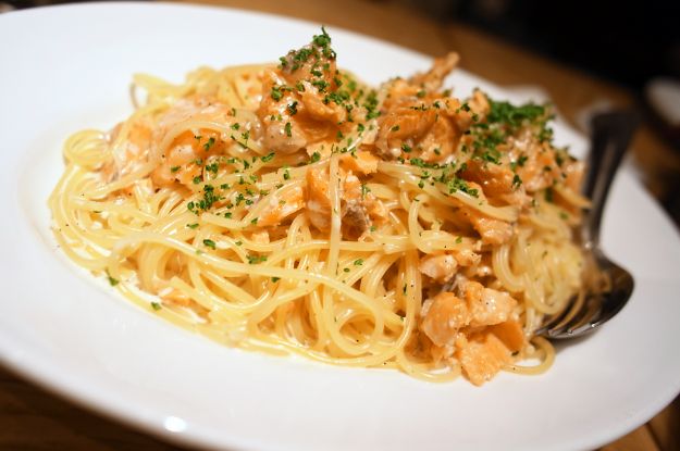 pasta salmone curry