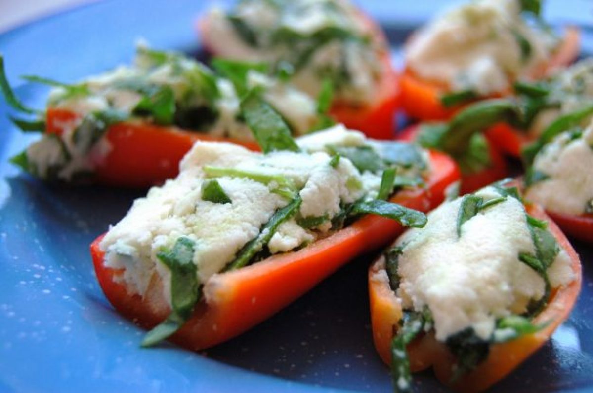 Peperoni ripieni di ricotta