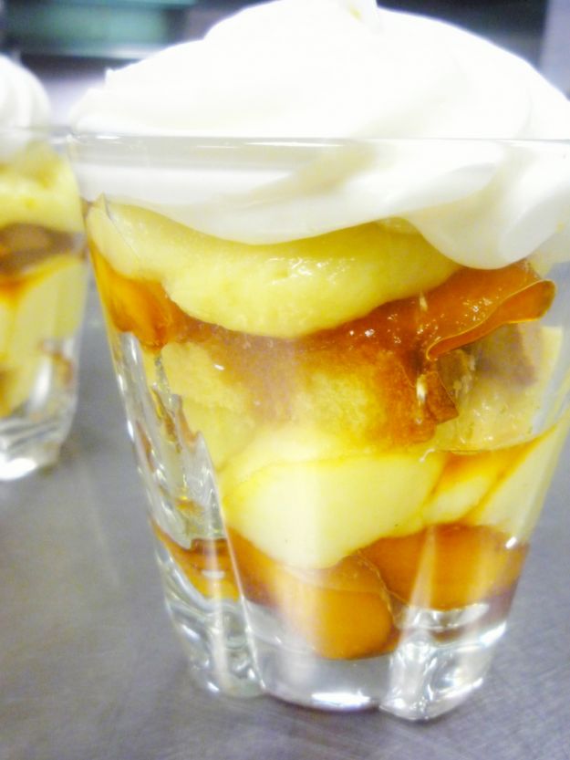 pesche sciroppate con ricotta