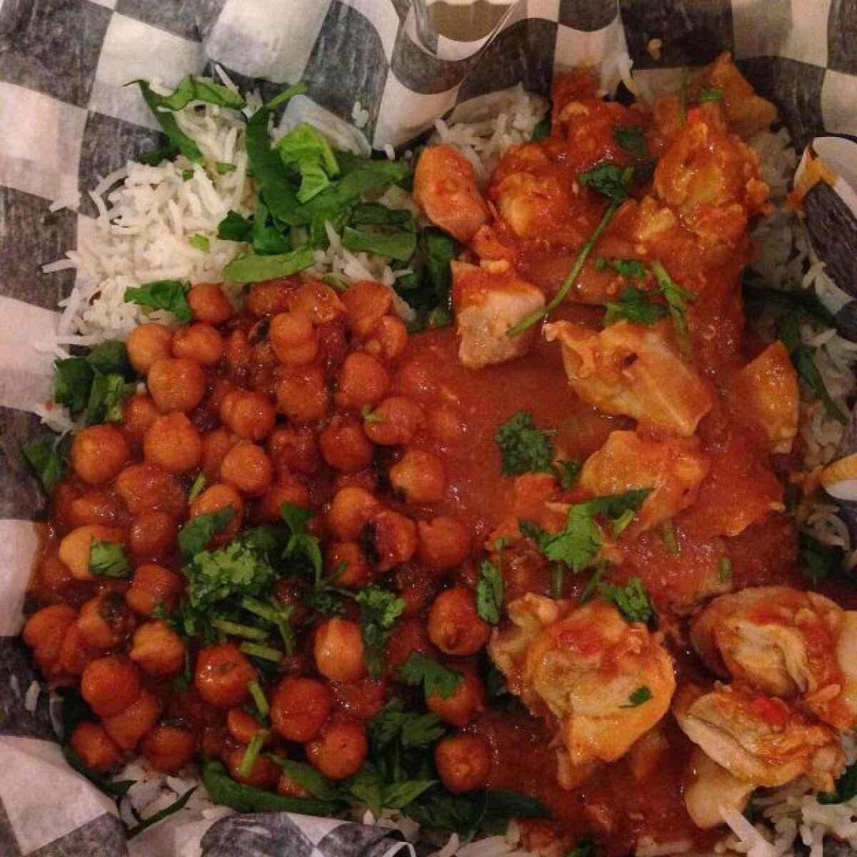 Insalata di pollo e ceci