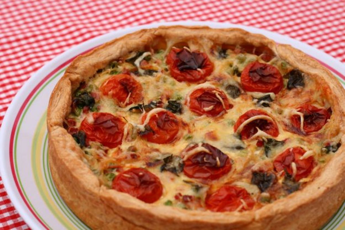 Quiche di pomodorini al prosciutto cotto