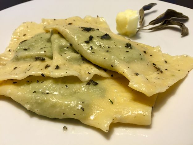 ravioli al brasato