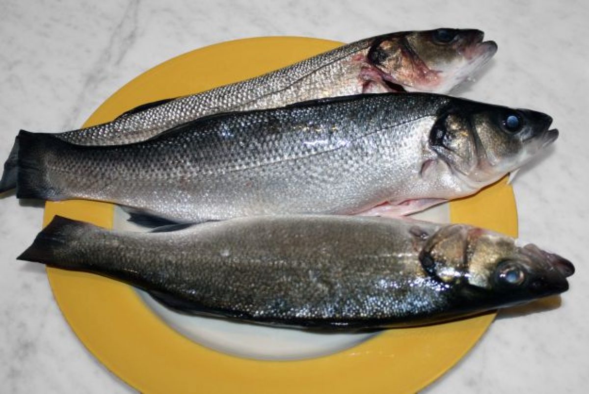 Branzino con la pancetta