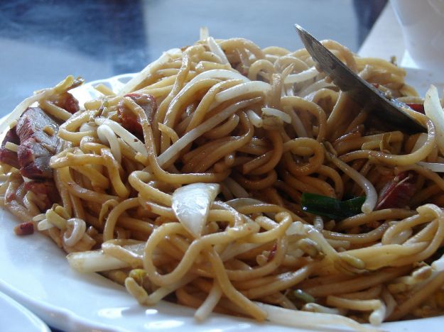 Noodles saltati