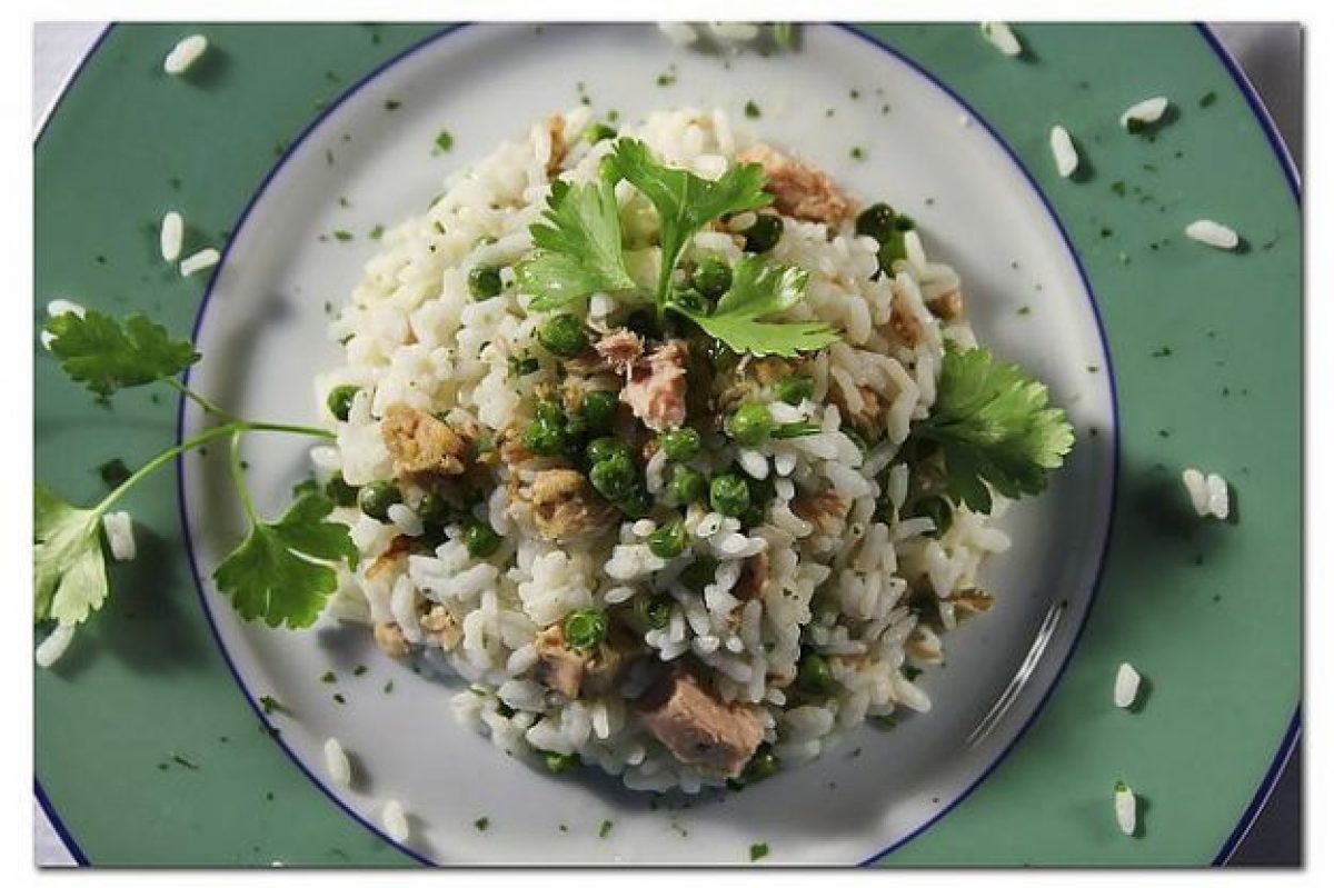 Risotto con tonno e piselli