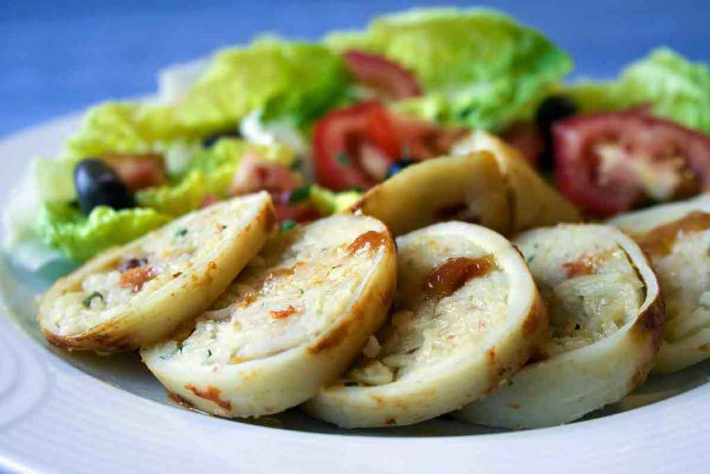 Calamari con ripieno di riso in bianco