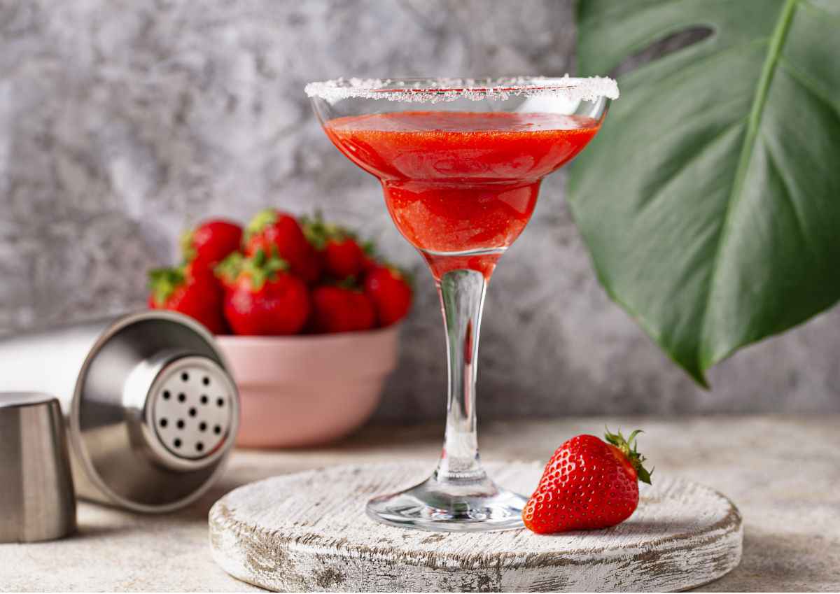 Caipiroska La Ricetta Originale Del Cocktail Alla Fragola Buttalapasta