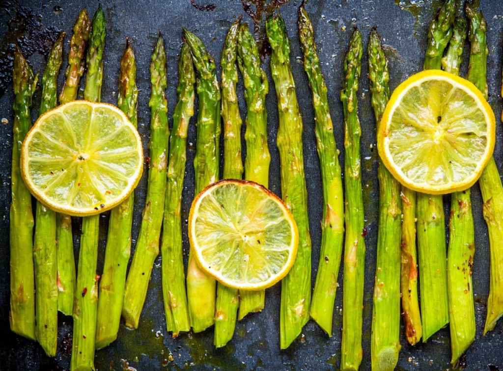 Cottura degli asparagi al forno