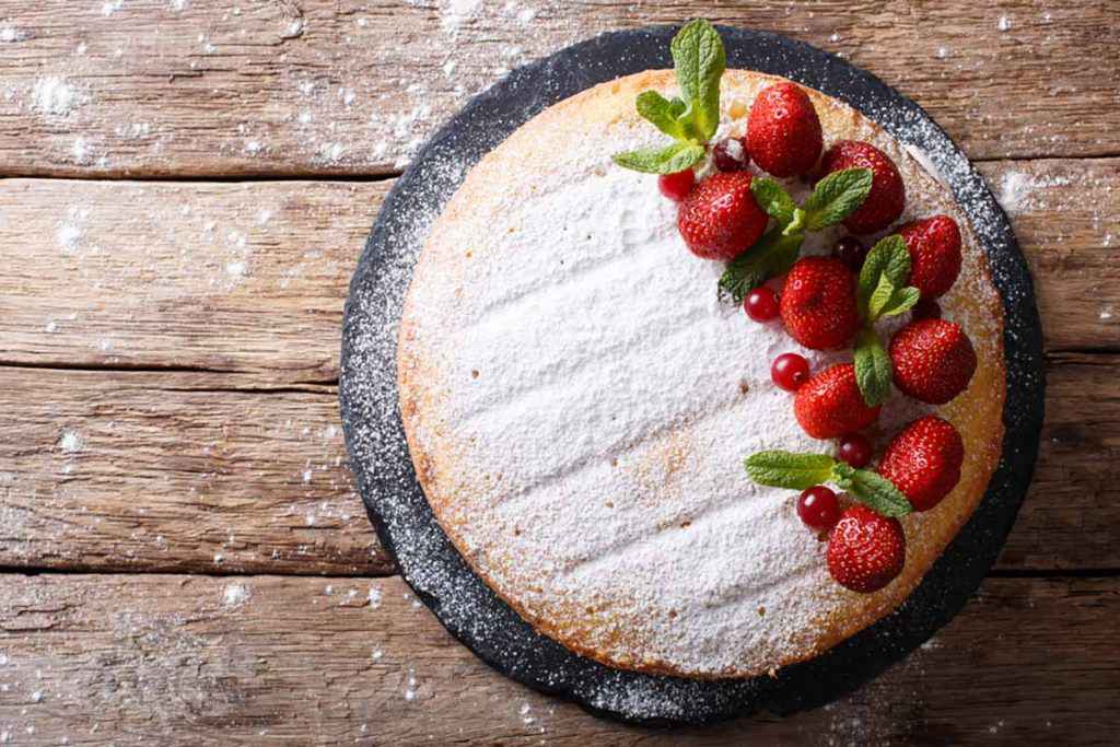 Torta Nua con crema pasticcera