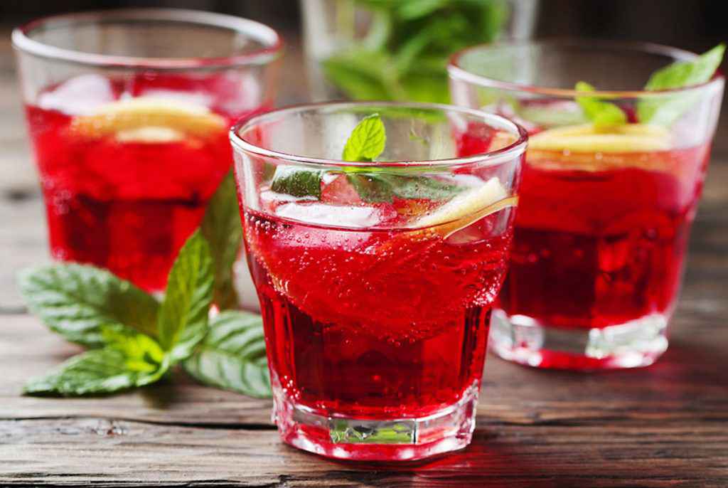 Cocktail rosso: le varianti della ricetta dello spritz