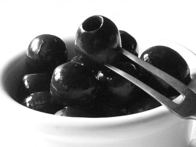 Olive nere sott'olio