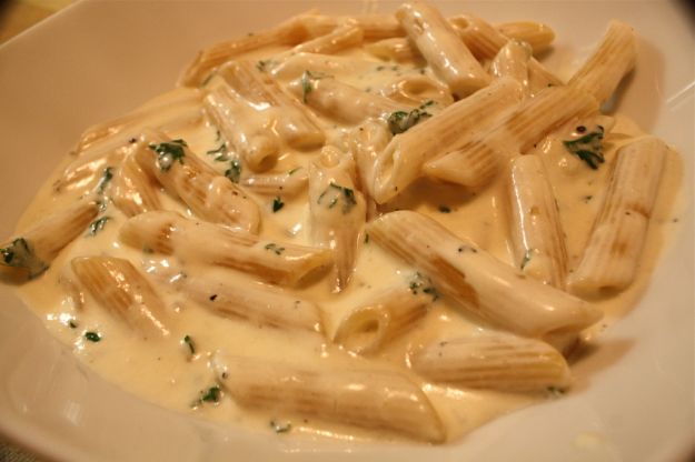 Pasta mascarpone gorgonzola e uova