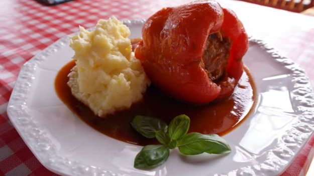 Peperoni ripieni di tonno