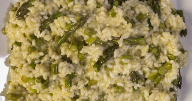 RISOTTO CON GLI ASPARAGI IN