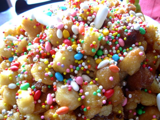 Struffoli napoletani