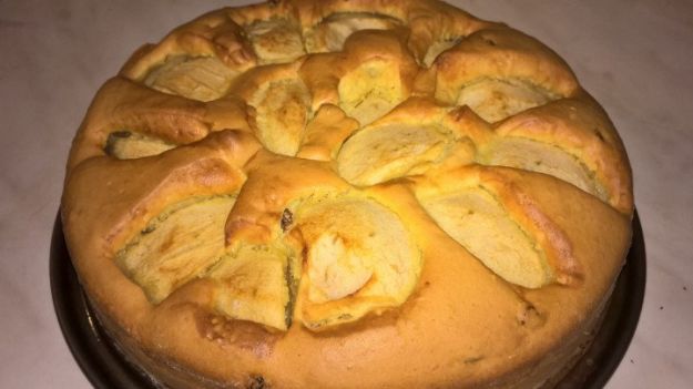 Torta di mele al mascarpone