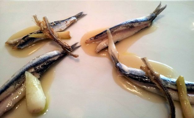 Acciughe con cipolline