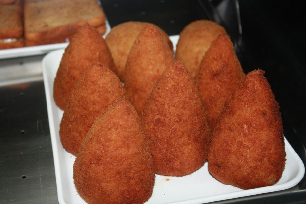 arancini al ragù di montalbano