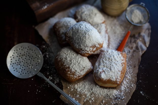 Bignè fritti alla cannella