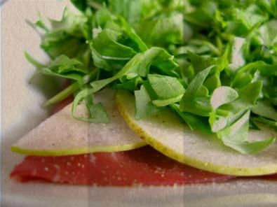 Bresaola, pere, rucola e parmigiano