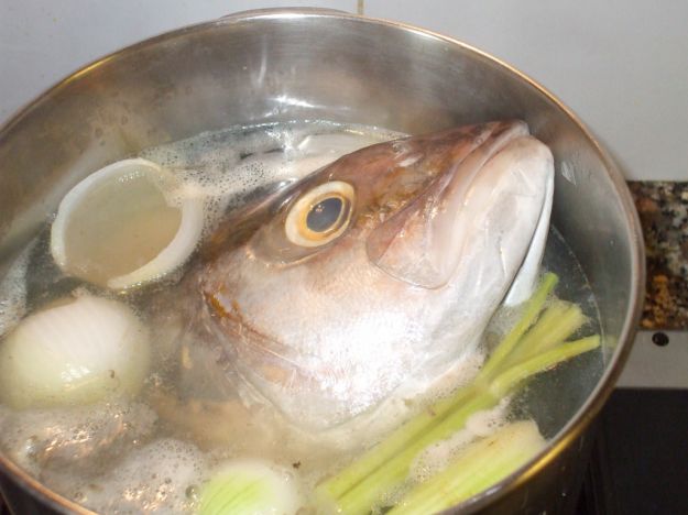 Brodo di pesce