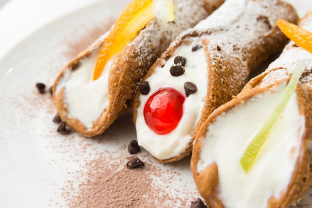 cannoli siciliani