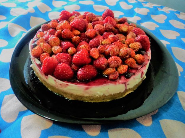 cheesecake ai frutti di bosco