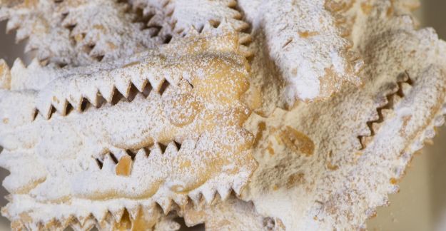 chiacchiere al forno