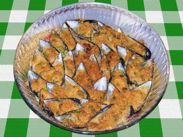 Cozze gratinate alla pugliese