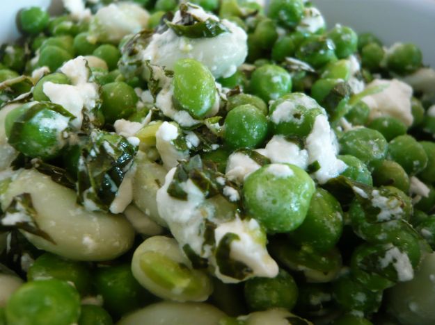Legume salad