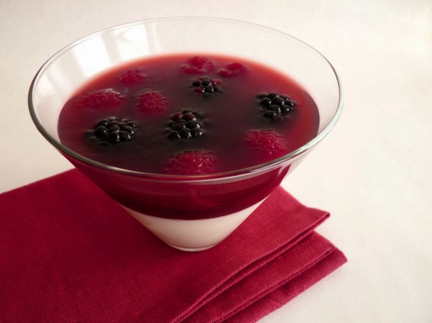 Mousse ai frutti di bosco