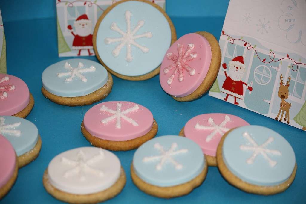 Biscotti di Natale con pasta di zucchero