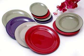 stoviglie di plastica