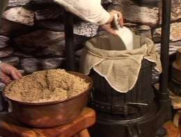 produzione olio di noci