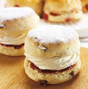 scones con panna