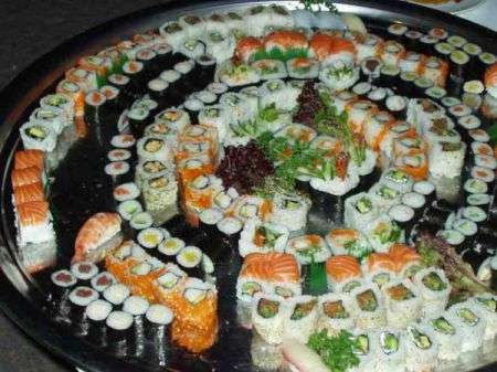 vari tipi di sushi