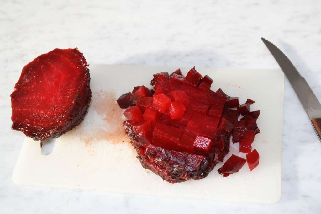 Preparazione barbabietola rossa