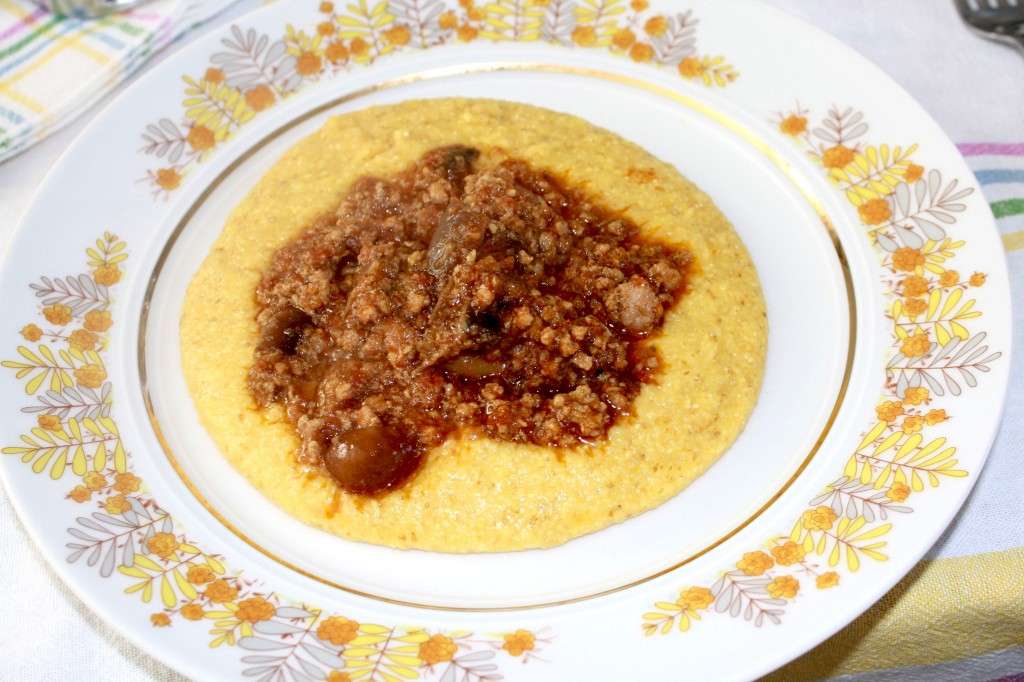 Polenta con il sugo