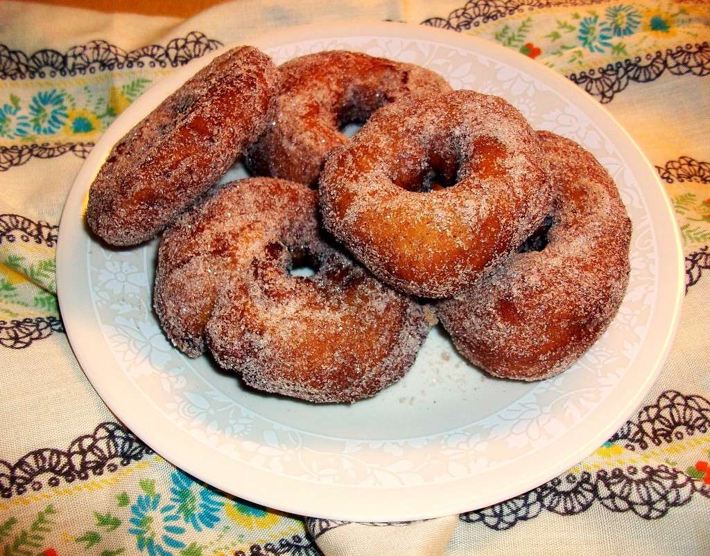Ciambelle con lo zucchero