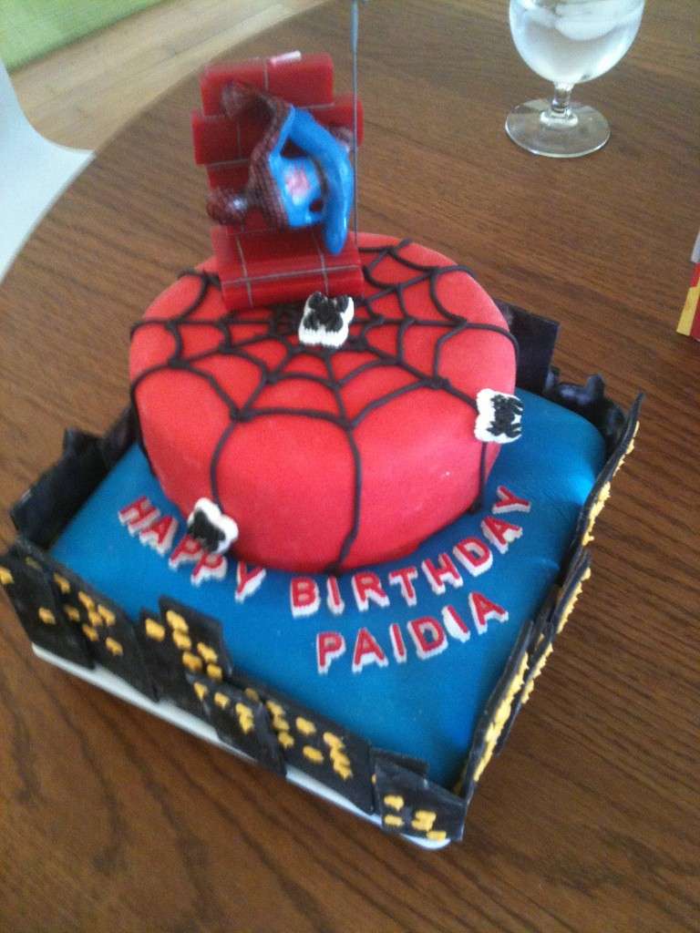 Torta Spiderman 18