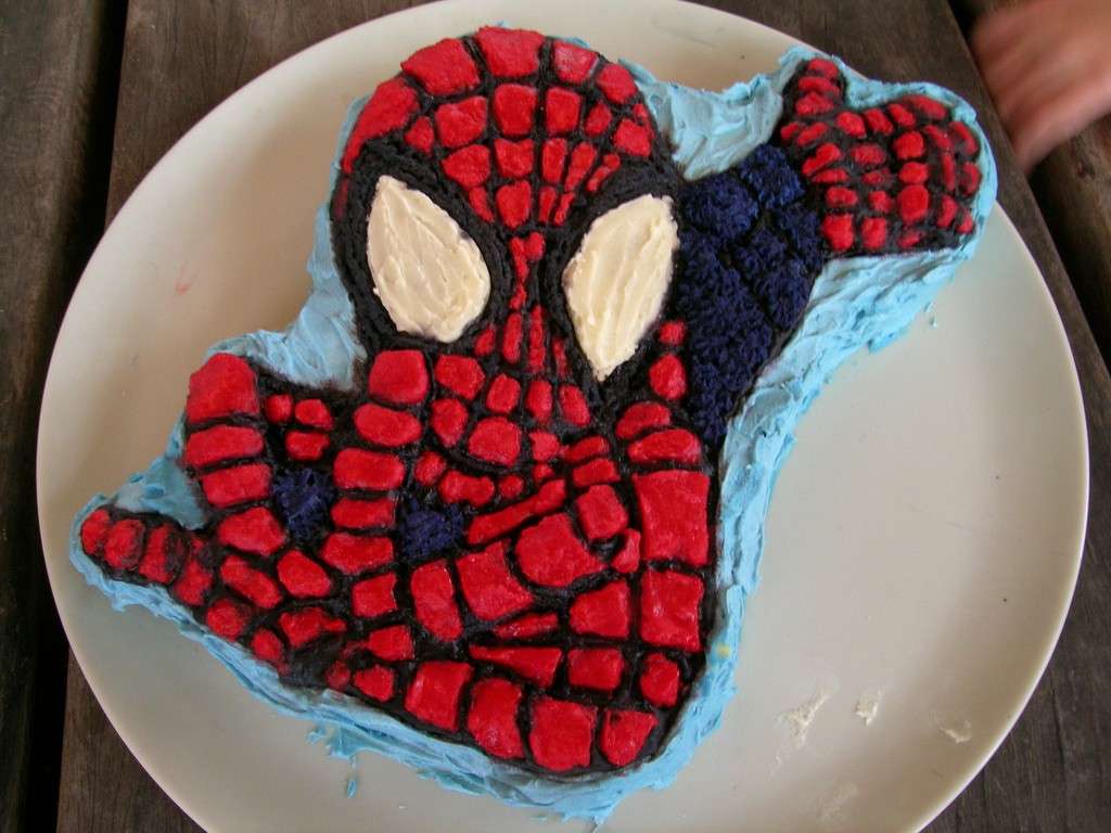 Torta Spiderman con crema di burro